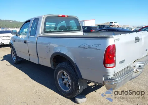 2003 Ford F-150 Lariat/Xl/Xlt z USA, uszkodzony, nr VIN 2FTRX18W23CA62238